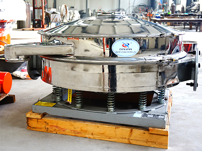 直卸式出料口，排料快、產(chǎn)量大